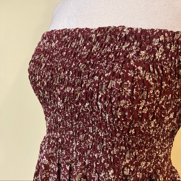 Off Shoulder Burgundy Floral Smocked Dress Two Front Slits Short Sleeves - Picture 5 of 5